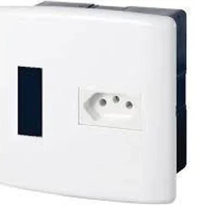 Caixa Versatil de Embutir Ar Condic.Tom 2p + T 20A p/Disjuntores nema/din